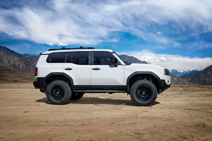 ICON 2024 Toyota Land Cruiser 250 Series Stage 2 Tubular Suspension System, 1.25-3in Lift (K53362T)