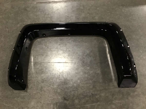 Bushwacker 16-18 Chevy Silverado 1500 Fleetside Pocket Style Flares 4pc 78.8/97.8in Bed - Black | 40957-34 Scratch & Dent