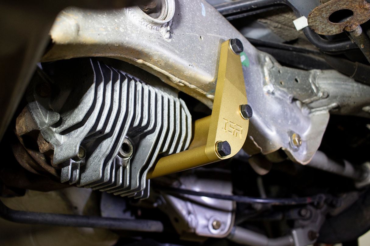 ISR Performance CNC Billet Diff Brace - Nissan 350Z / Infiniti G35 (IS-Z33-Diffbrace)