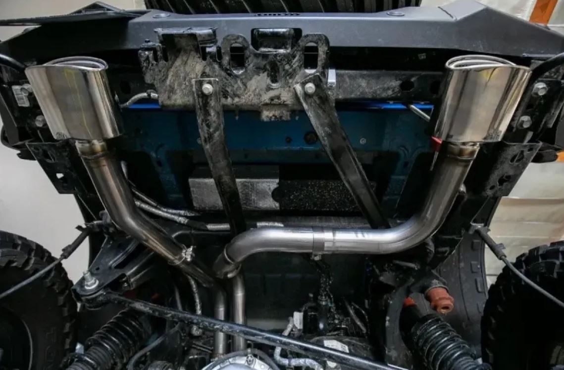 Remark 22-23 Ford Bronco + Ford Raptor Dual Axle-Back Hi-Clearance Exhaust W/Dual Polished Tips (RBD-A1063F-06)