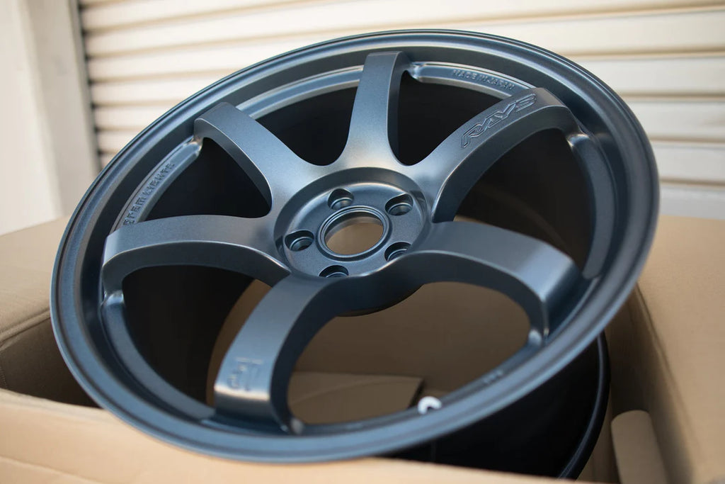 Gram Lights 57DR 19x10.5 +12 5-114.3 Gunblue 2 Wheel