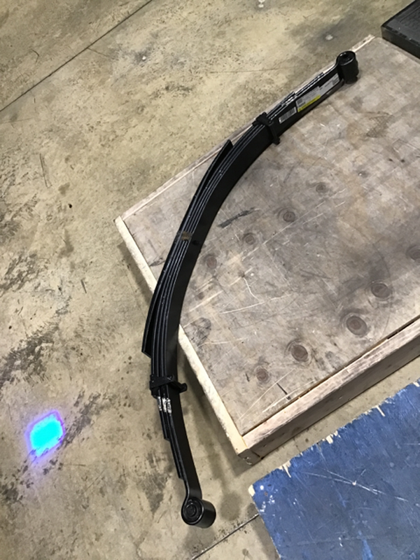 Skyjacker Leaf Spring 2008-2010 Ford F-350 Super Duty | FR88S Scratch & Dent