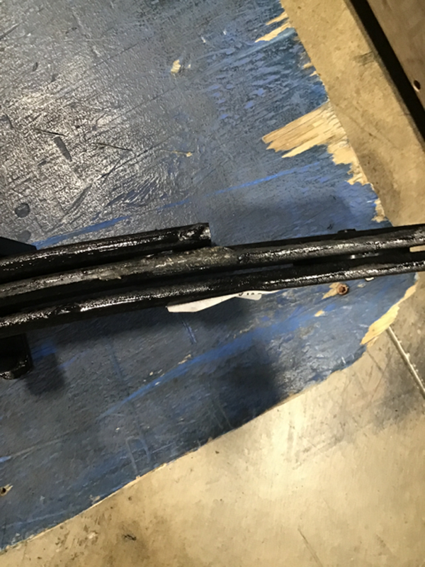 Skyjacker Leaf Spring 2008-2010 Ford F-350 Super Duty | FR84S Scratch & Dent