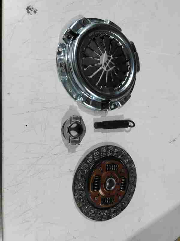 Exedy Stage 1 Organic Racing Clutch Kit for 1995-1999 Honda Accord and Acura Cl L4… — Incomplete: Missing pilot bearing, parts are in good…