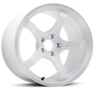 Advan GT Beyond 18X9 +38 5-114.3 Racing White Wheel (YAQB8I38EW)
