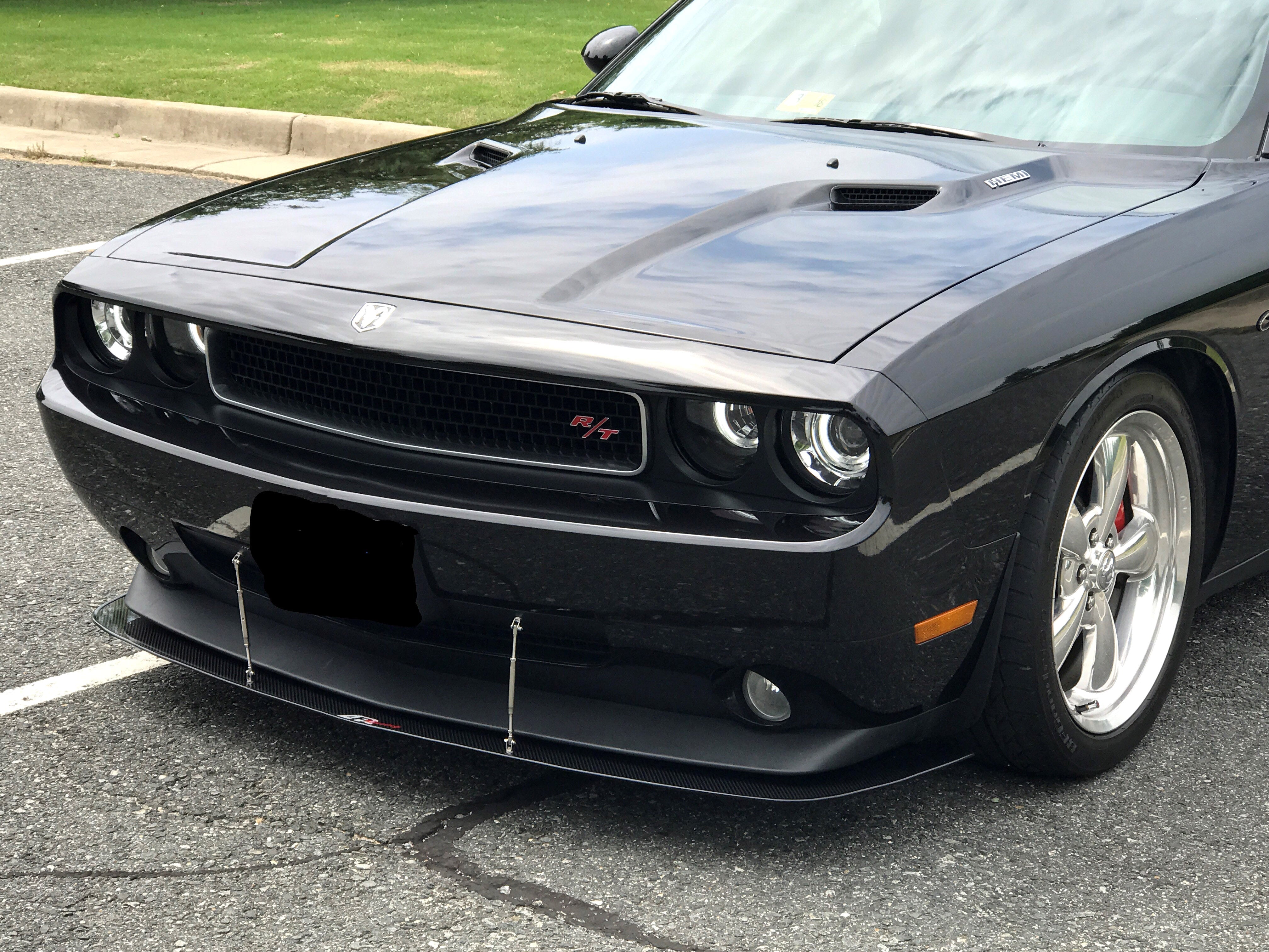 APR Peformance  Dodge Challenger RT/ SXT Front Wind Splitter 2008 - 2010