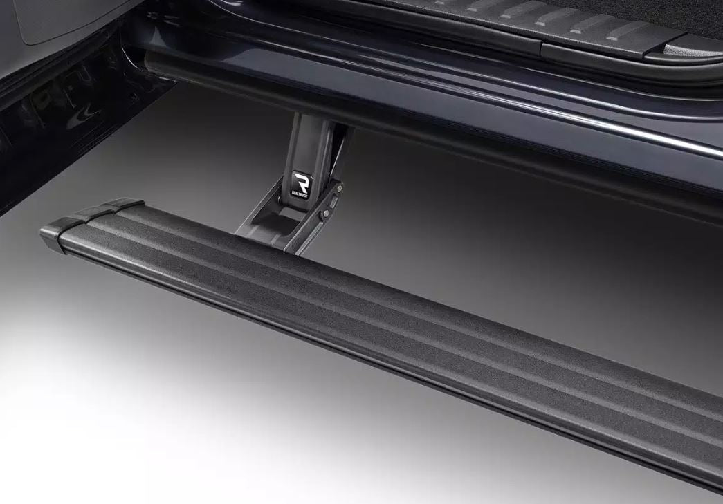 AMP Research 22-24 Toyota Tundra CrewMax PowerStep Vision (96338-01A)