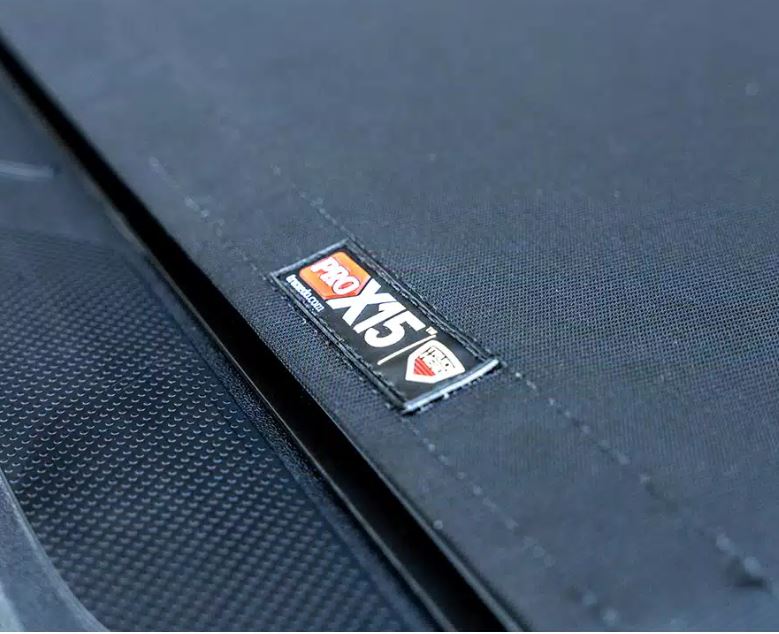 Truxedo 2022 Toyota Tundra 5 pies. 6 pulgadas. Funda de cama Pro X15 - Con sistema de rieles para cubierta
