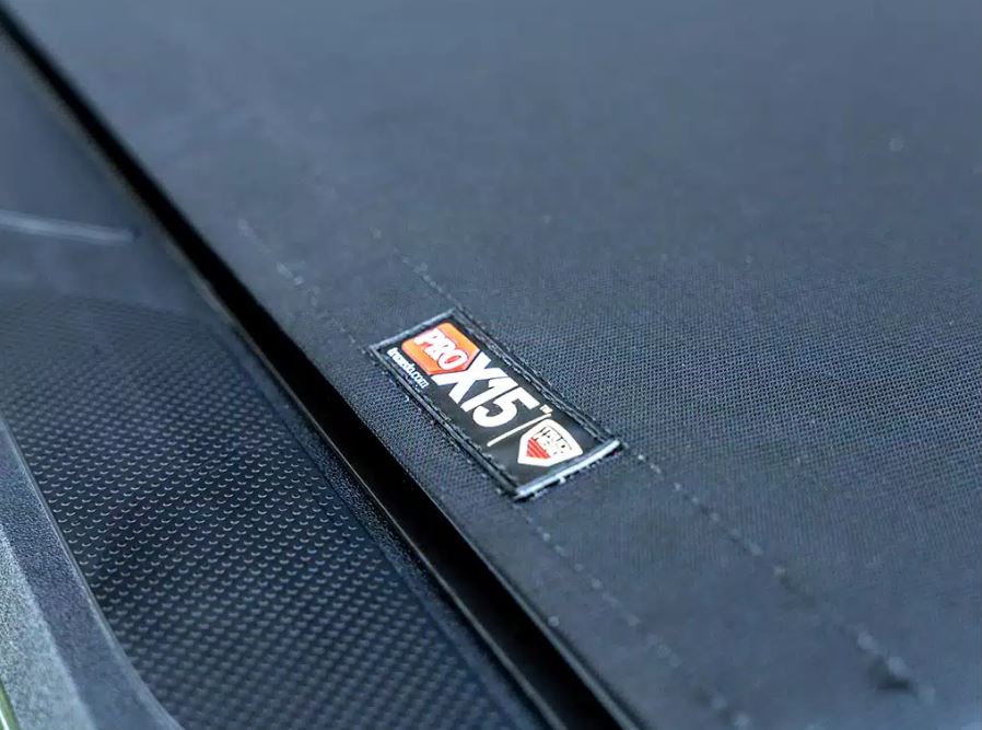 Truxedo 2022 Toyota Tundra 5 pies. 6 pulgadas. Funda de cama Pro X15 - Sin sistema de rieles de cubierta