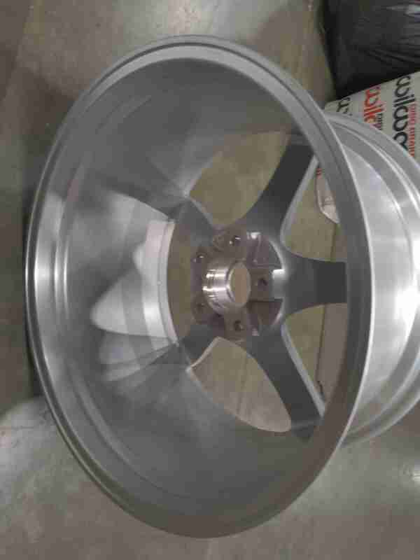 Enkei Kojin 18x9.5 15mm Offset 5x114.3 Bolt Pattern 72.6mm Bore Dia Matte Silver Wheel (539-895-6538GM) — Scratch & Dent