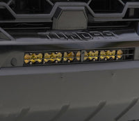 Baja Designs 2022 Toyota Tundra 20 pulgadas S8 Kit de montaje de luz detrás del parachoques - Ámbar