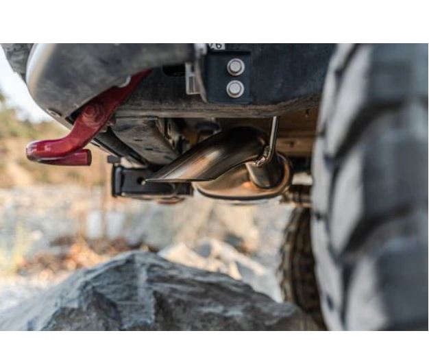Remark Jeep Wrangler JK (2007-2018) HI-Tuck Turndown Axle-Back Exhaust