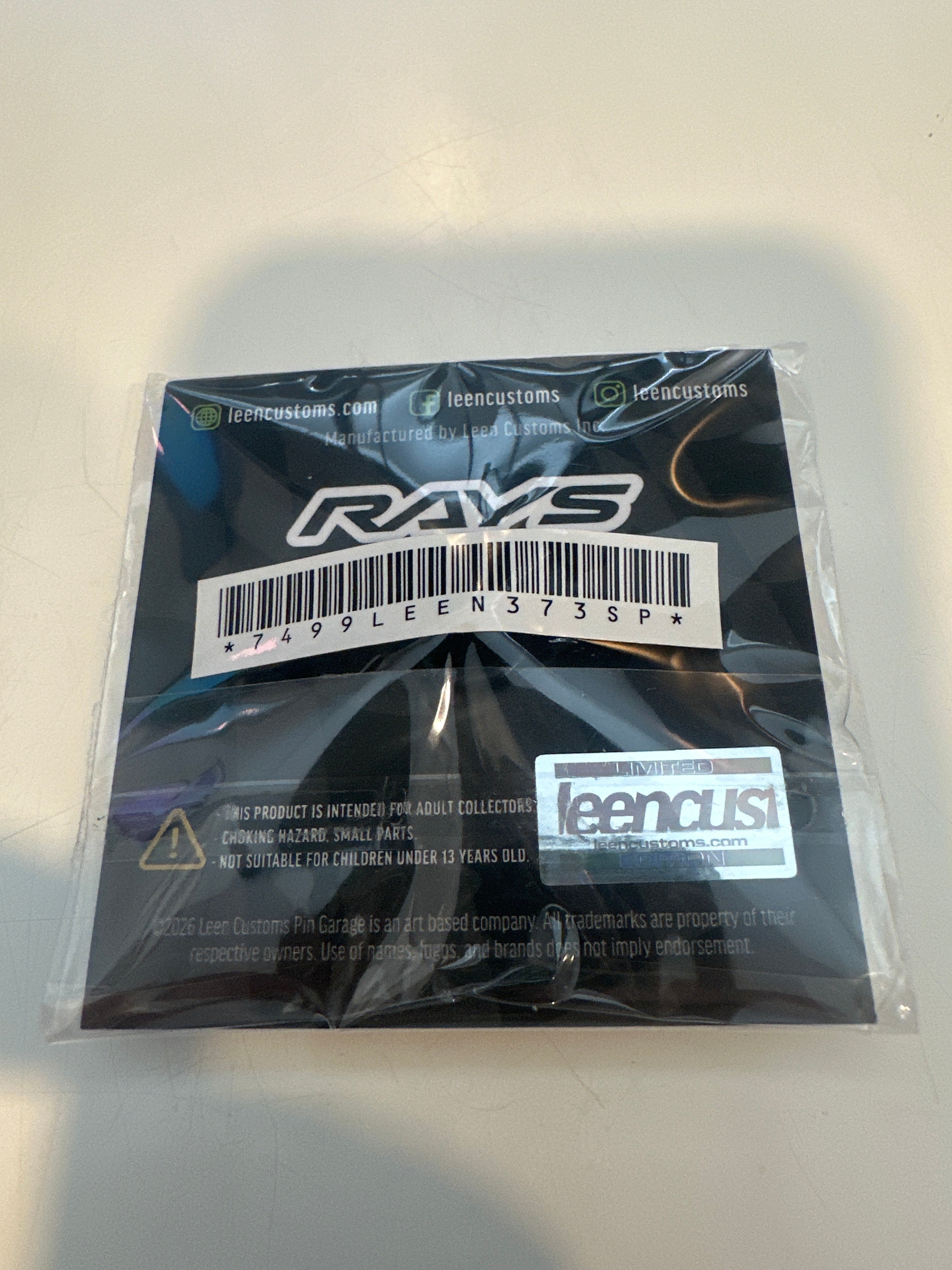 RAYS x LEEN TE37 SAGA SPLUS PIN BADGE BR | 7499LEEN373SP