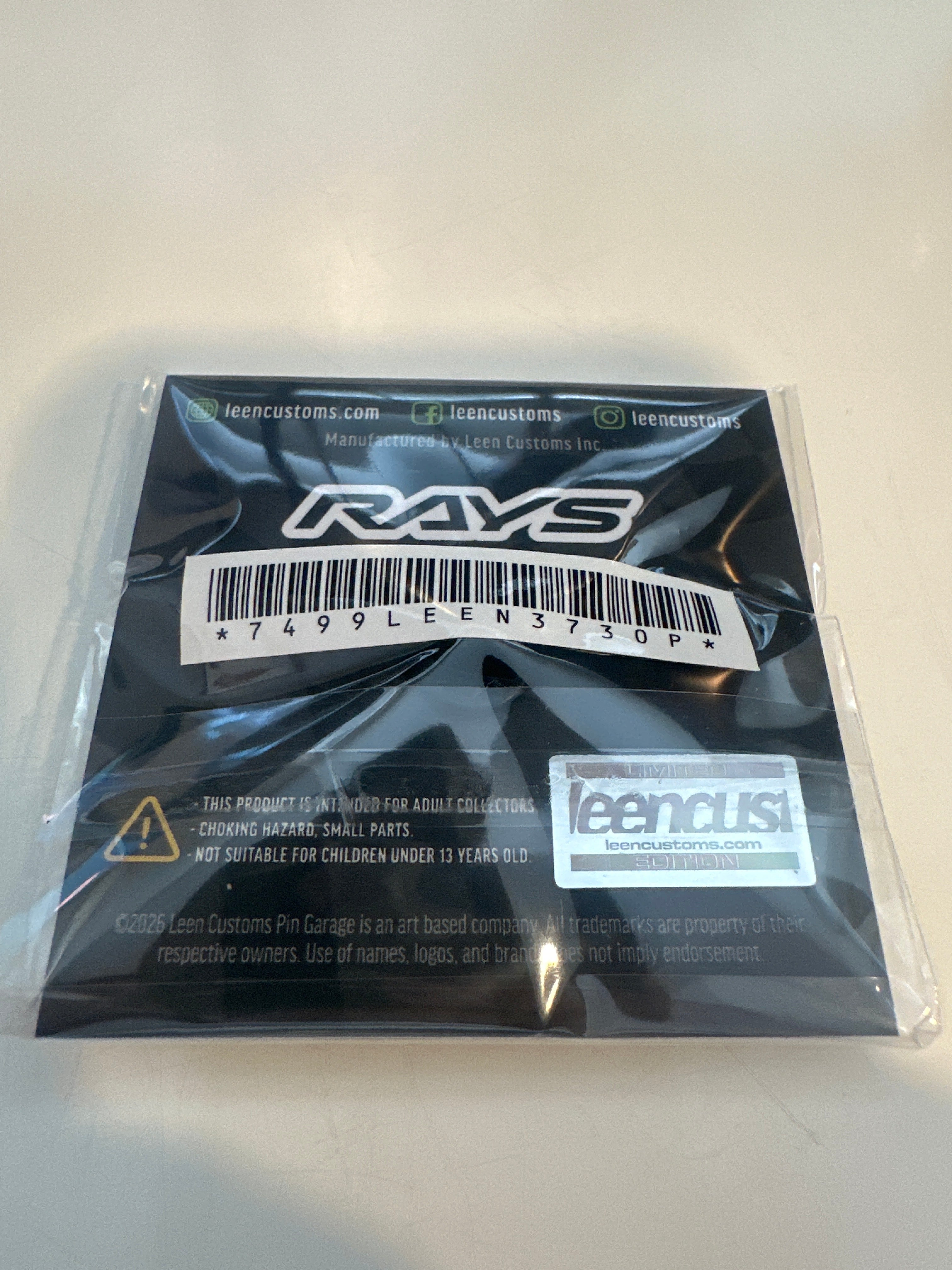 RAYS x LEEN TE37 SL PIN BADGE PG | 7499LEEN3730P