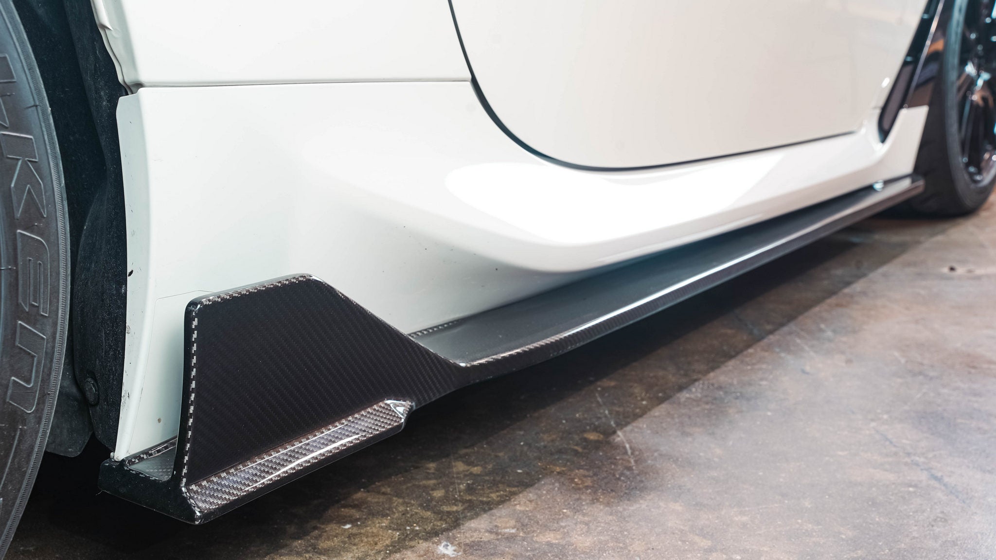 APR Peformance  Toyota GR86/ Subaru BRZ Side Rocker Extensions 2022-2024
