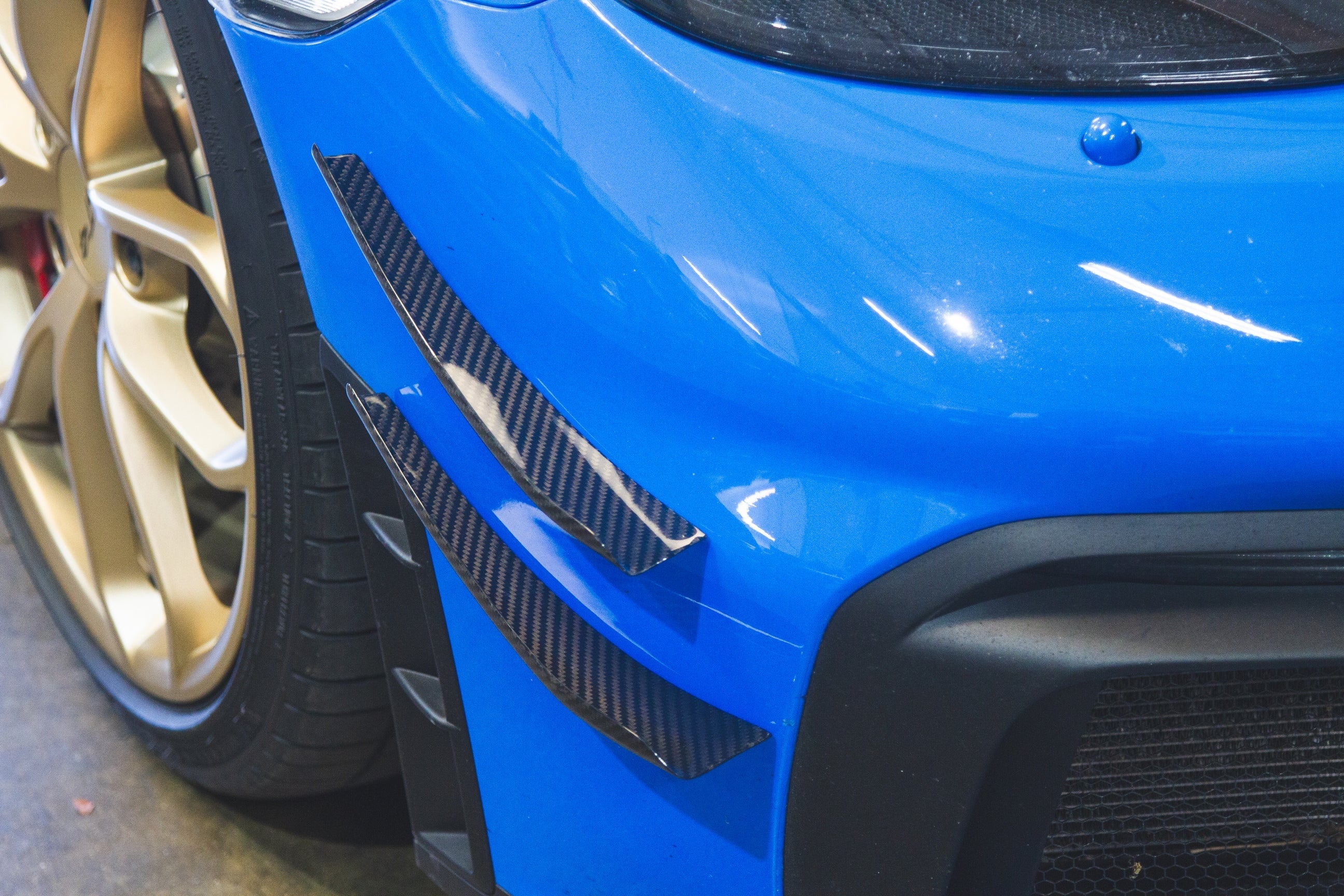 APR Peformance  Porsche 718 Cayman GT4 Canards 2020-2023