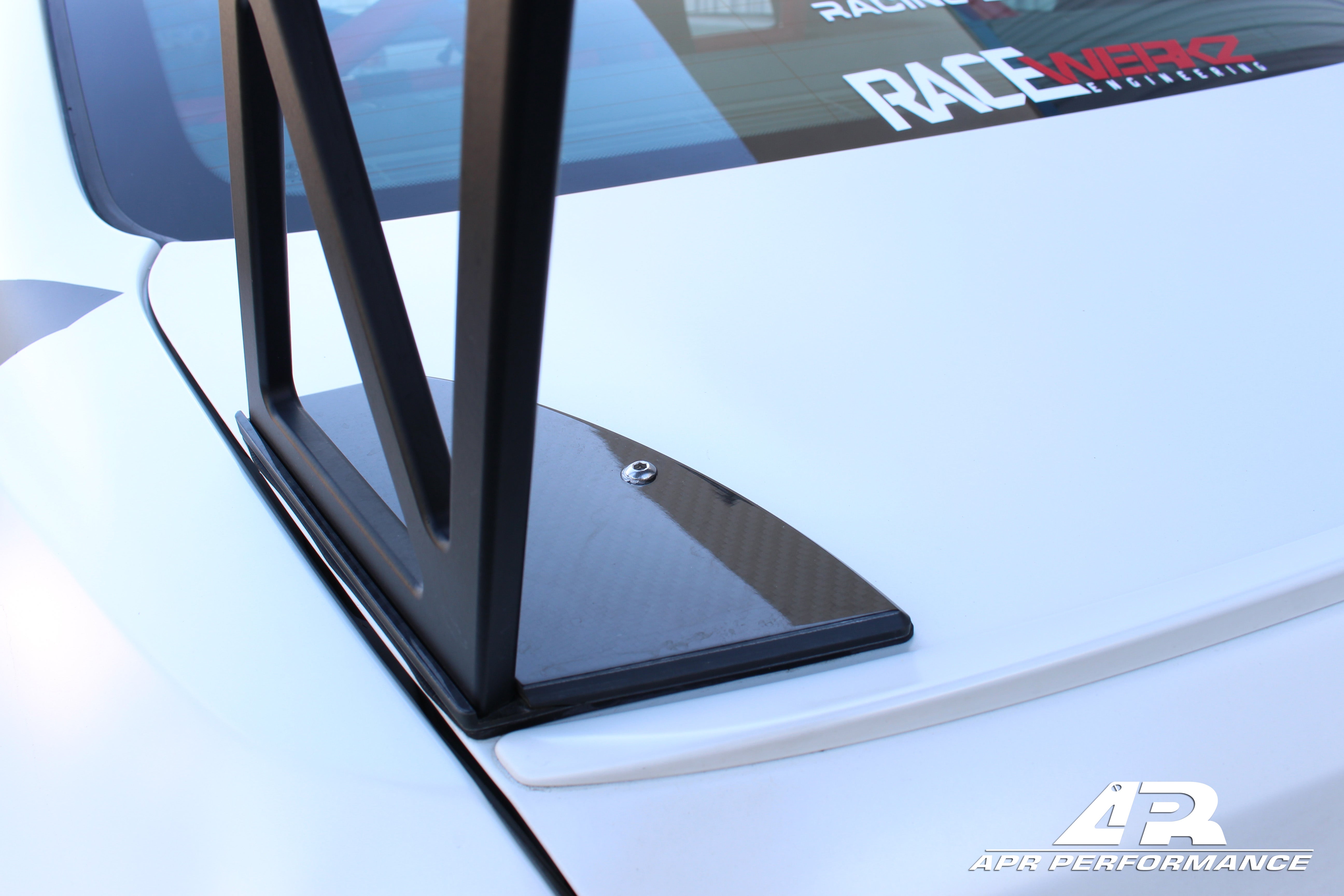 APR Peformance  BMW E92 M3 GT-250 Adjustable Wing 2005-2011