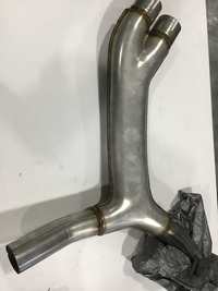AWE Tuning Audi B9 S5 Sportback Track Edition Exhaust - Non-Resonated (Black 102mm Tips) — Incomplete: Missing hardware box 1