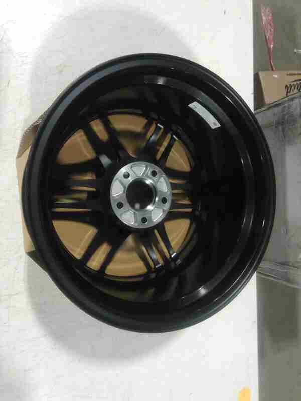 Enkei RPF1 18x9.5" 5x114.3 +15mm Offset SBC Wheel — Scratch & Dent
