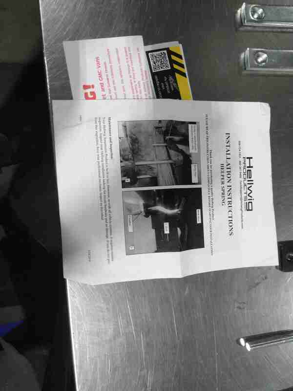 Hellwig 14-21 Toyota Tacoma EZ Level 990 Helper Spring - Up To 2000lbs (980) — Incomplete: Missing component