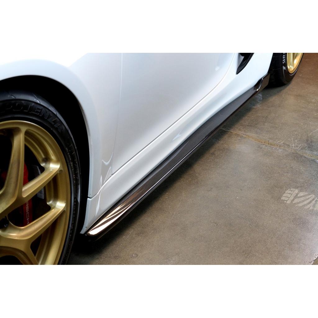 APR Peformance  Porsche 981 Cayman GT4 Side Rocker Extensions/ Side Skirt 2015-2016