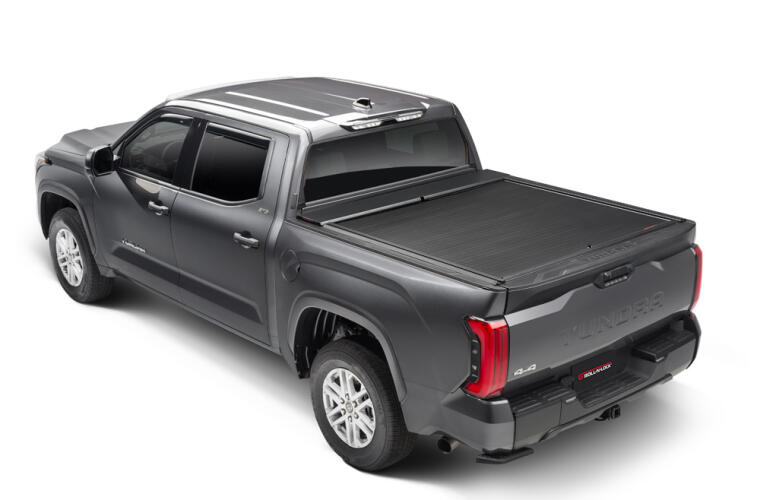 Roll-N-Lock 2022+ Toyota Tundra (66.7in. Bed Length) A-Series XT Retractable Tonneau Cover