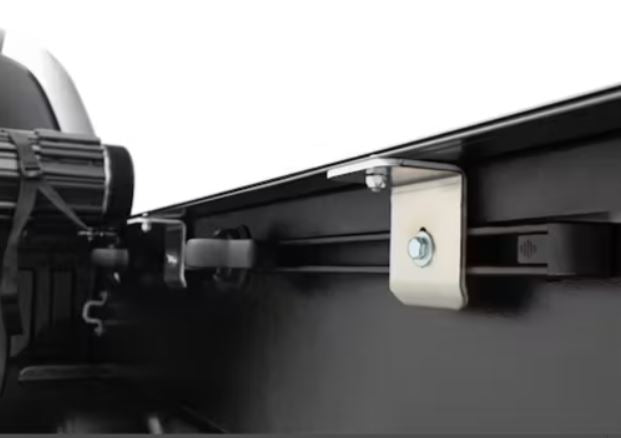 Truxedo 2022 Toyota Tundra 5 pies. 6 pulgadas. Funda para cama Sentry - Sin sistema de rieles para cubierta
