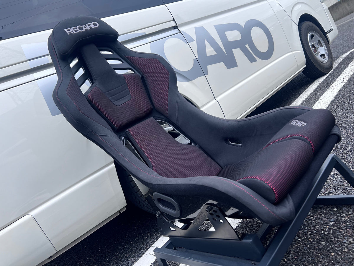Recaro RSS BK Large FRP Seat in Kamui Black / Brilliant Mesh Red | 81 ...