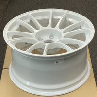 SSR GTX04 18x9.5 5x114.3 22mm Offset White Wheel