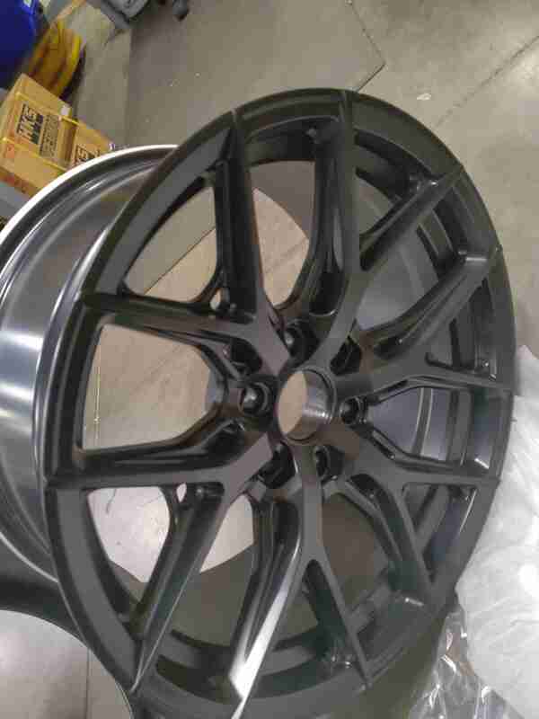 Vossen HF6-4 20x9.5 / 6x135 / ET15 / Deep Face / 87.1 - Satin Black (HF64-0F02) — Scratch & Dent