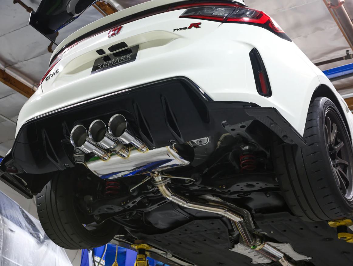 Remark 2023+ Honda Civic Type R FL5 Sports Touring Triple Tip Q-Spec Cat-Back Exhaust w/ Front Pipe (RK-C3076H-09Q)