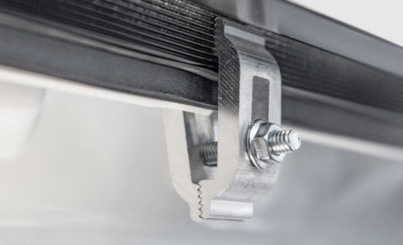 Access LOMAX Cubierta triple 2022 Toyota Tundra 6 pies/6 pulgadas. Cama - Negro Mate