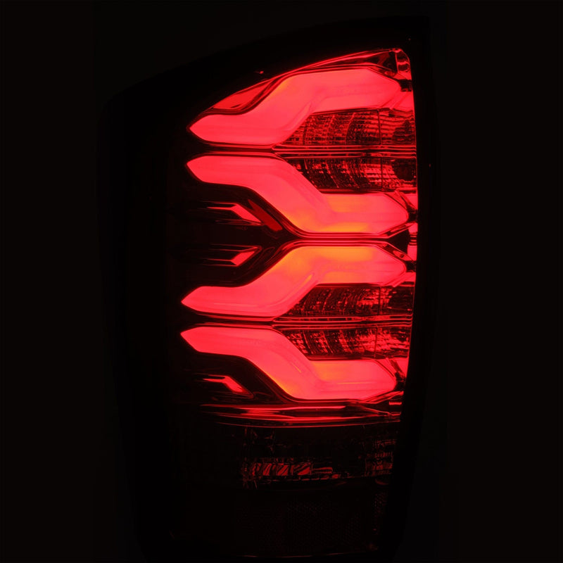 AlphaRex 16-21 Toyota Tacoma PRO-Series Luces traseras LED negro azabache