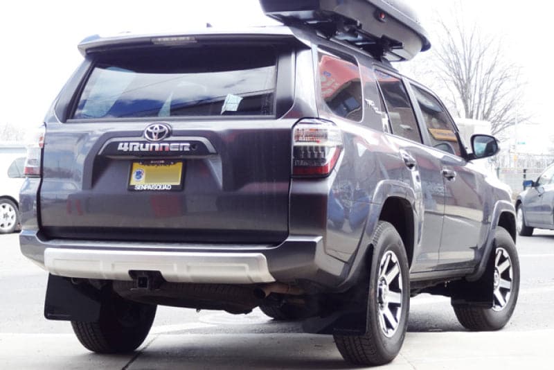 Rally Armor 12-19 Toyota 4Runner UR Faldilla de barro negra con logotipo rojo