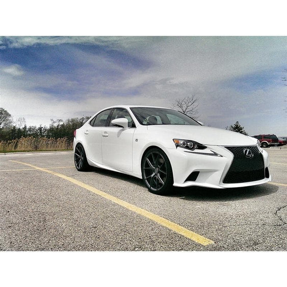 BC Racing BR Coilovers para IS300h/ IS250/ IS350 RWD 2013-2015 (montaje inferior del ojo delantero)