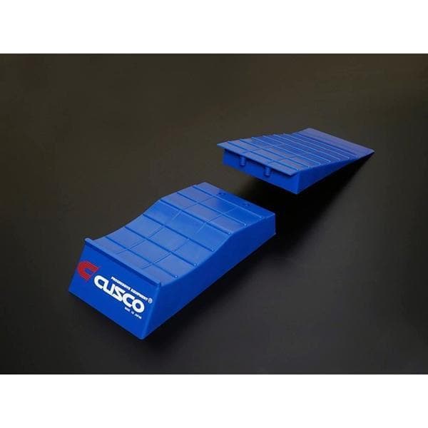 Cusco Low Down Slope - Jack Assist Ramp Set | KamiSpeed.com