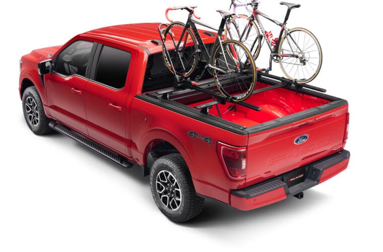 Roll-N-Lock 16-22 Toyota Tacoma DC (w/o OE Tracks + NO Trail Ed. - 60.5in. Bed) A-Series XT Cover